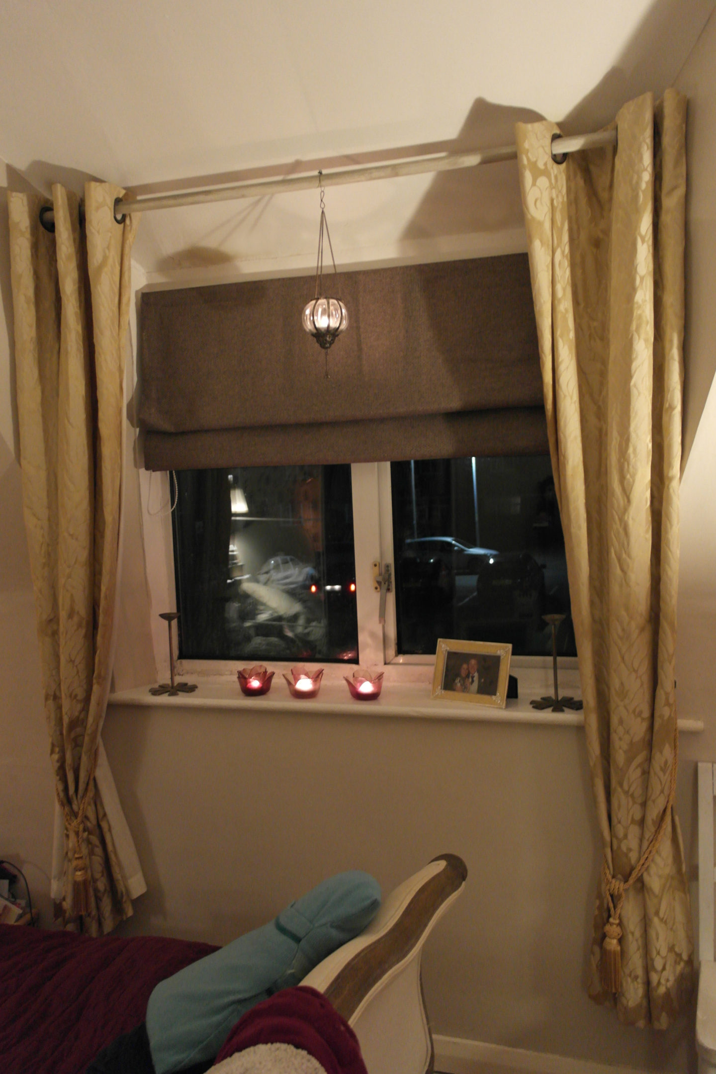 JamJarGill: Master Bedroom: New Blind
