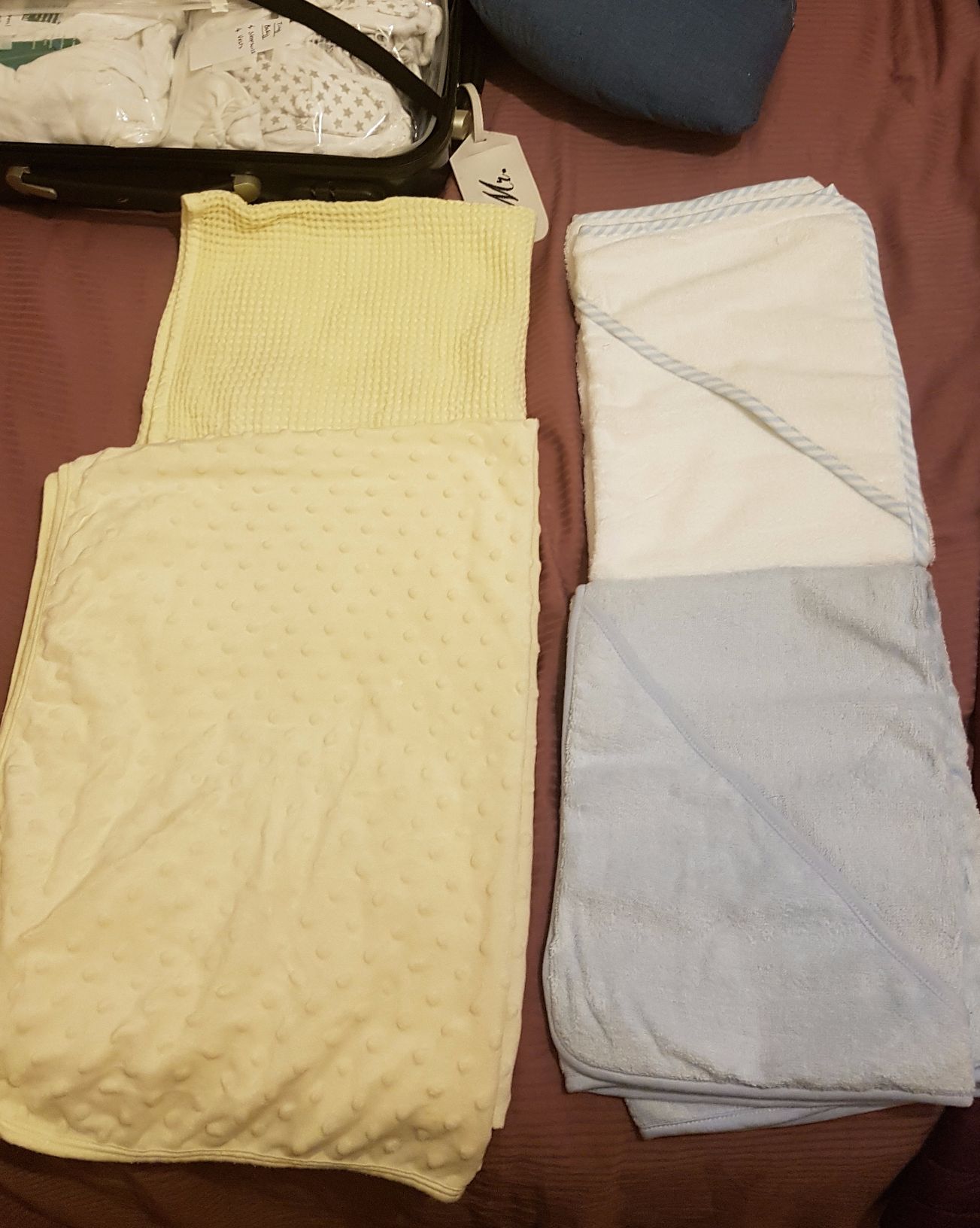 JamJarGill: FUTURE LITTLE GHERKINS: Packing My Hospital Bag(s)