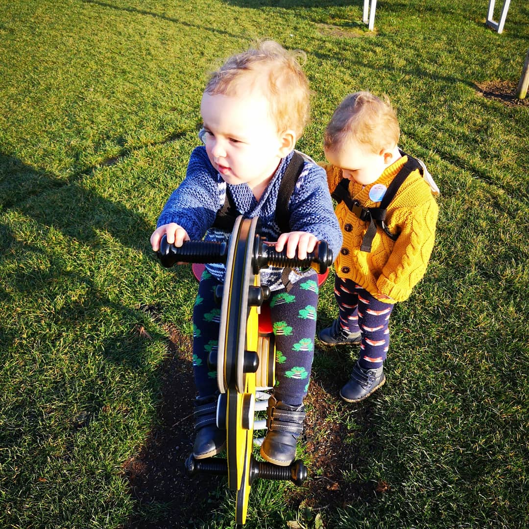 JamJarGill: Play Park Diaries: Kiln Drive Playground, Stewartby, Bedfordshire