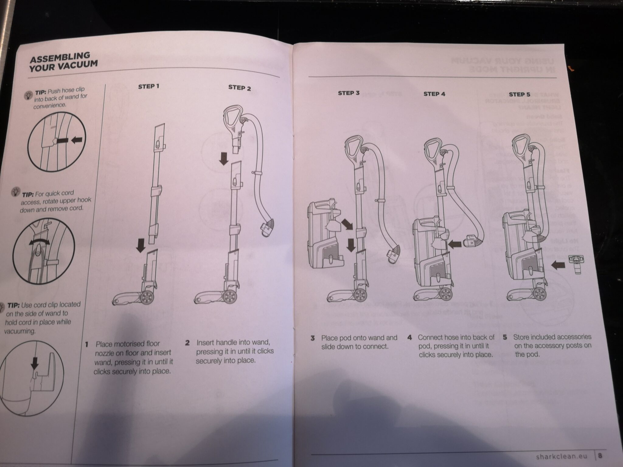 JamJarGill: Shark DuoClean Powered Lift-Away with Anti-Hair Wrap Technology {product review}