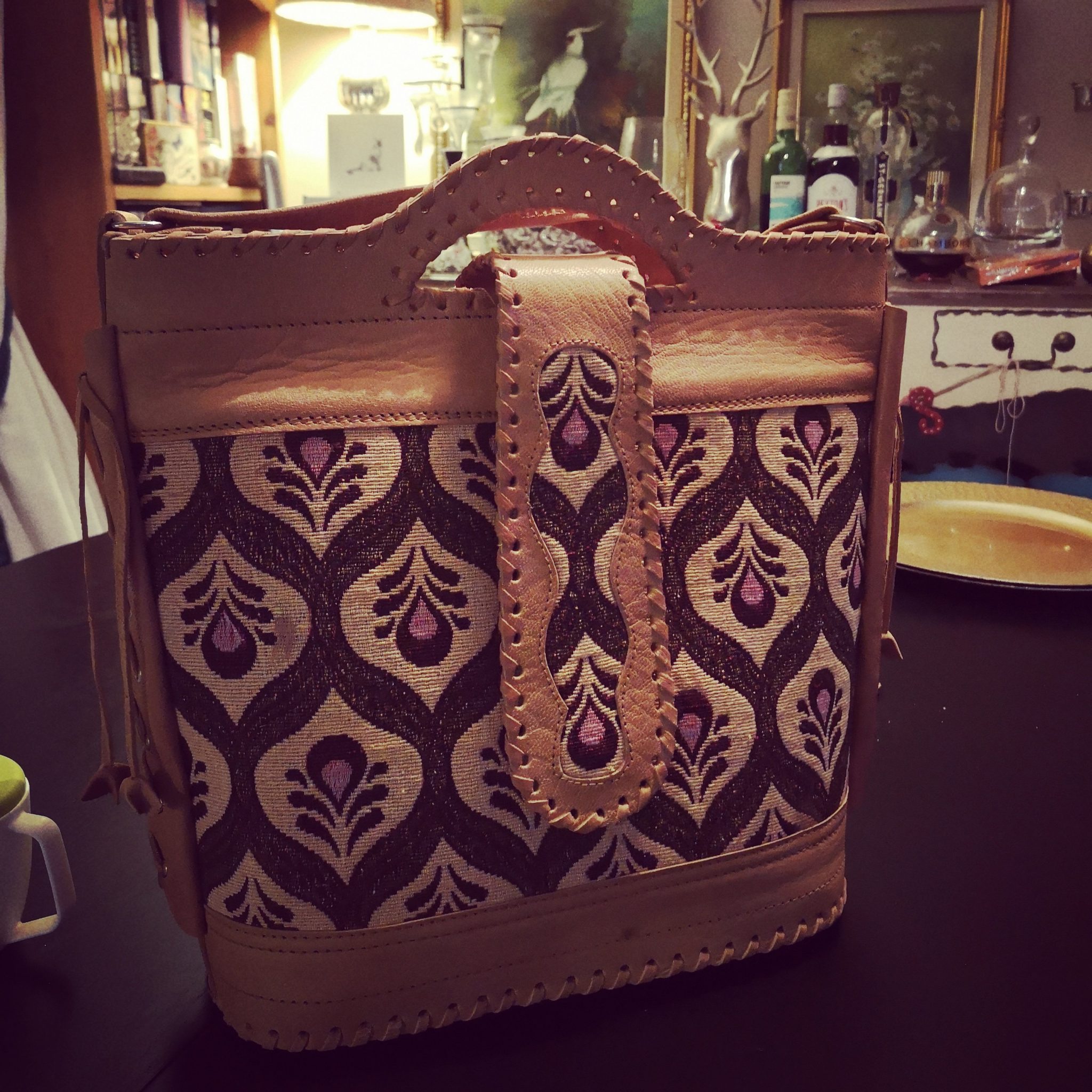 Afghan Flower Handcrafted Leather Ladies Shoulder Bag 