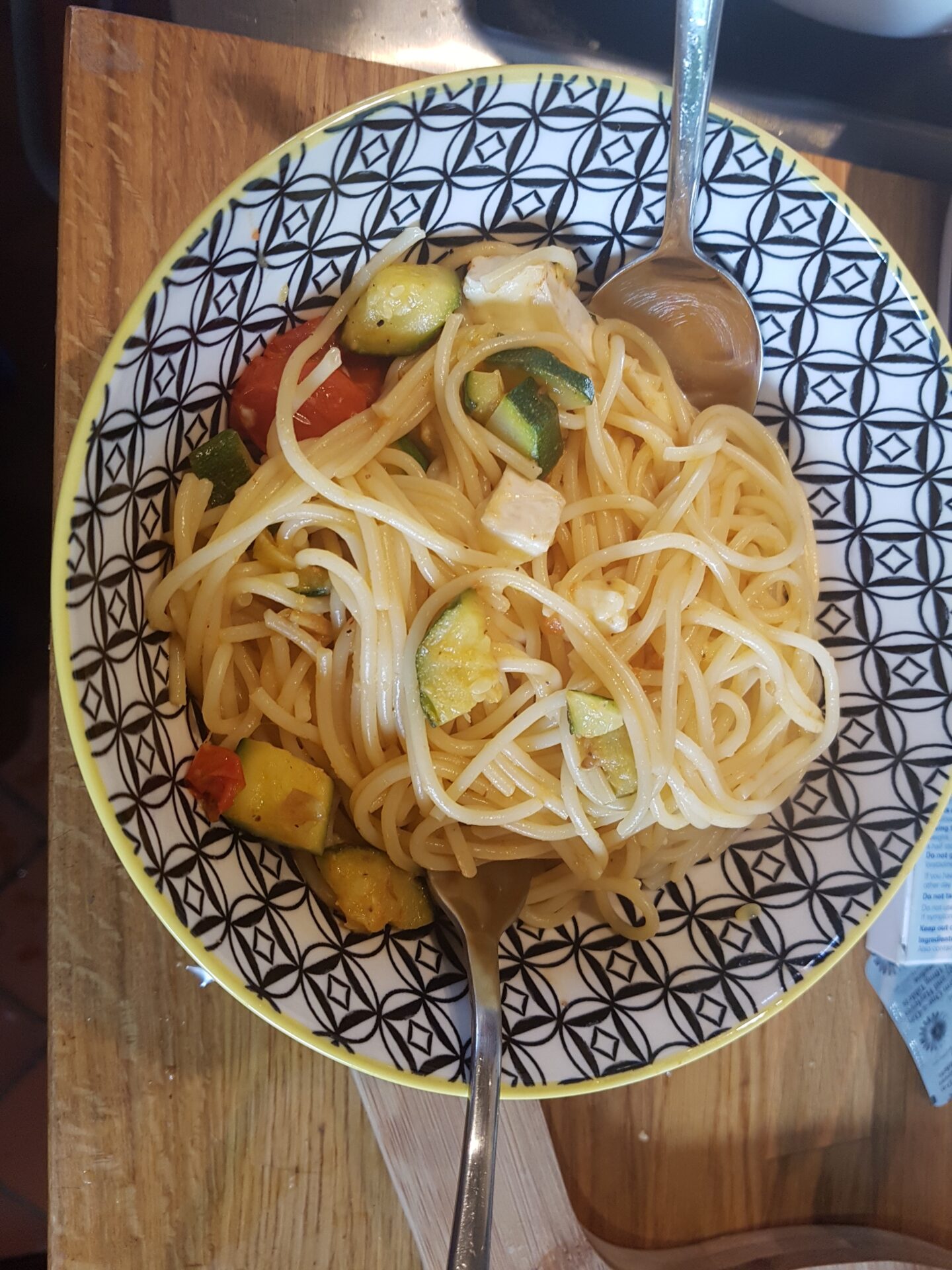 Brie & Tomato Spaghetti